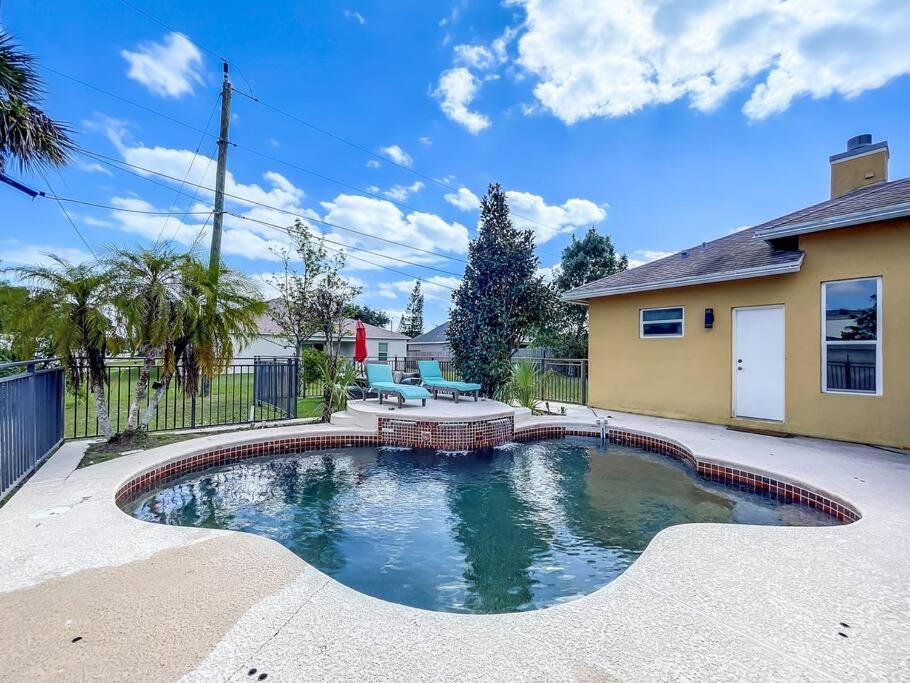 Discover Your Oasis: Tropical Haven In Central Psl Port St. Lucie Exteriör bild