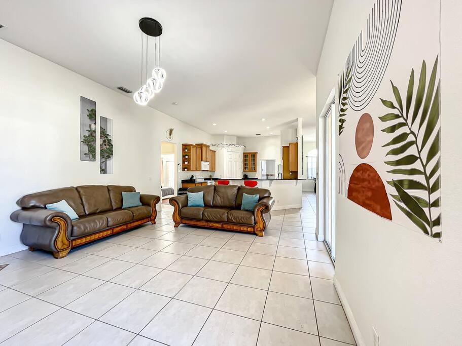 Discover Your Oasis: Tropical Haven In Central Psl Port St. Lucie Exteriör bild